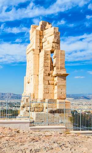 アテネ, ギリシャ で乗り降り自由観光バスツアーを予約 – 公式チケット、調整可能なルート、無料キャンセル（2026年）